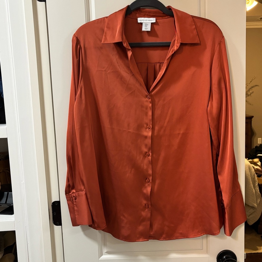 cupcakes & cashmere Terracotta Button-Down Shirt